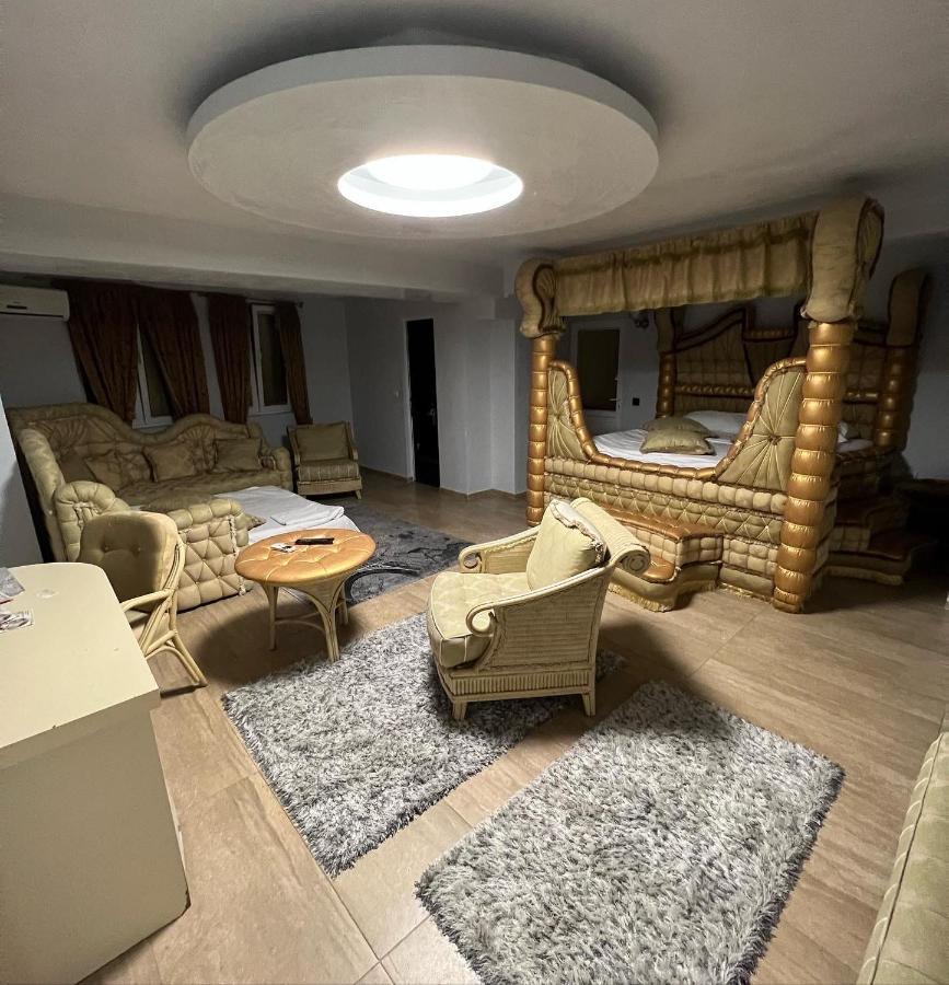 Bali Colosseum Hotel Βελιγράδι Εξωτερικό φωτογραφία