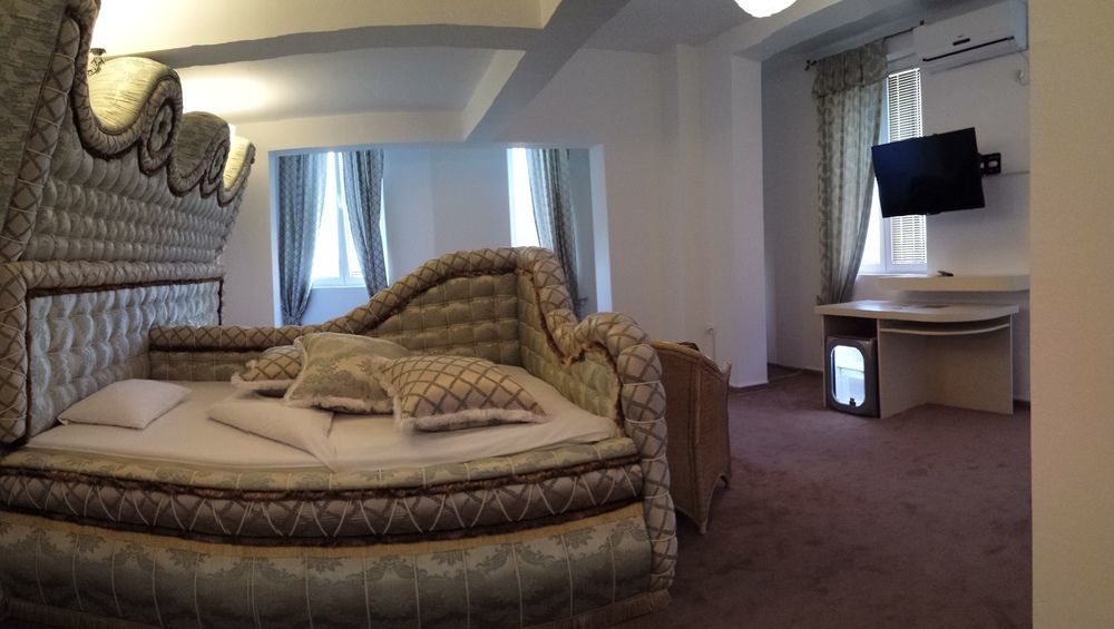 Bali Colosseum Hotel Βελιγράδι Εξωτερικό φωτογραφία