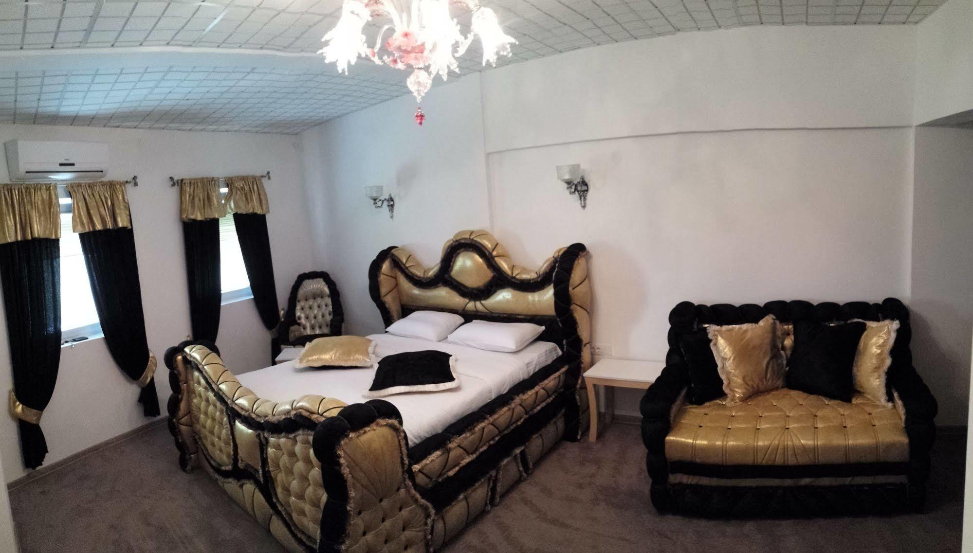 Bali Colosseum Hotel Βελιγράδι Εξωτερικό φωτογραφία